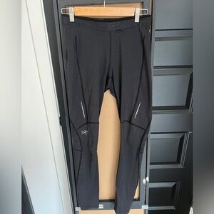 Arc'teryx Black Performance Pants small